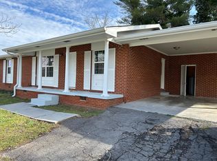 2910 Alto Vista St NW, Cleveland, TN 37312