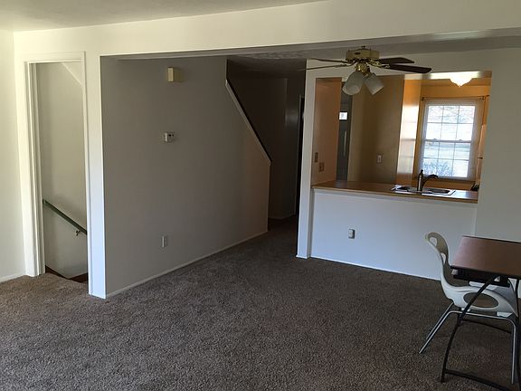 3rd image of 3993 Lake Run Blvd