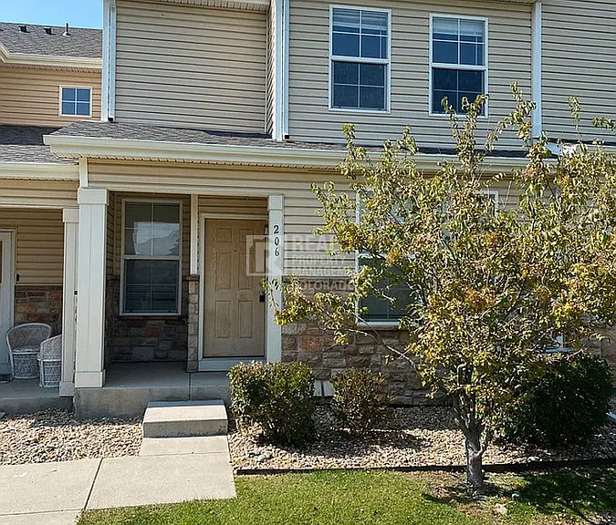206 Alyssum Dr — Photo 1