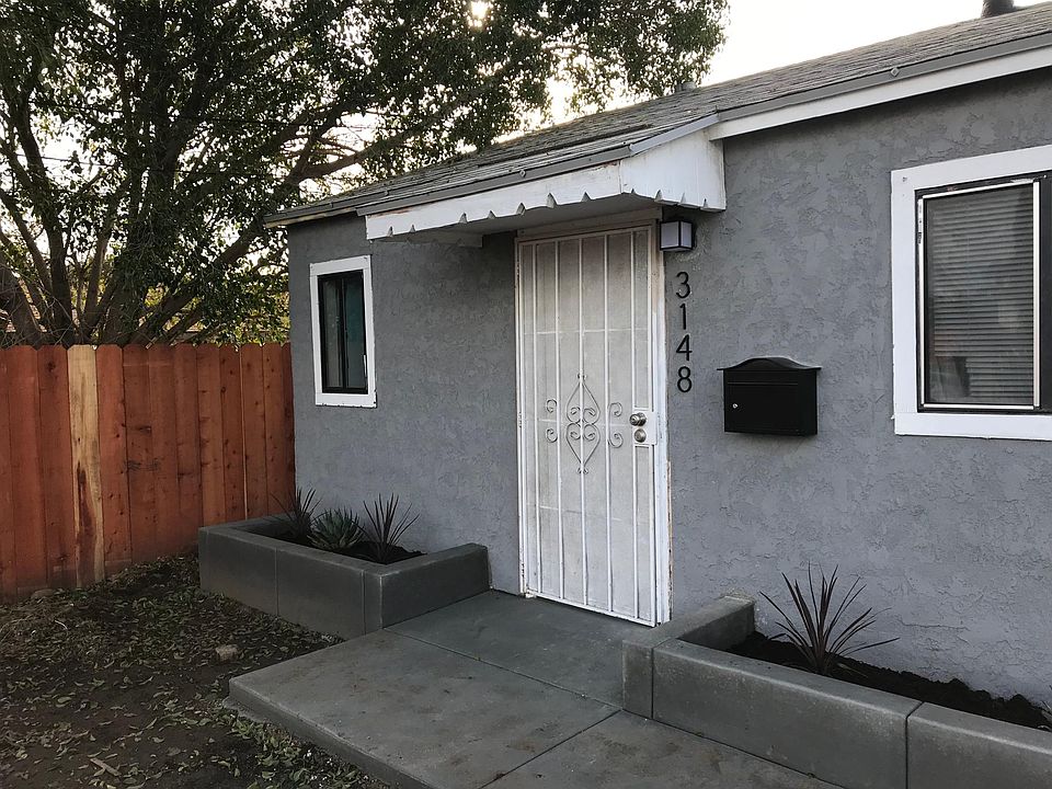 1st image of 3148 38th St