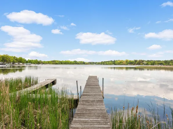 18801 Breezy Point Dr NE, East Bethel, MN 55092