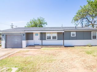1118 66th St, Lubbock, TX 79412