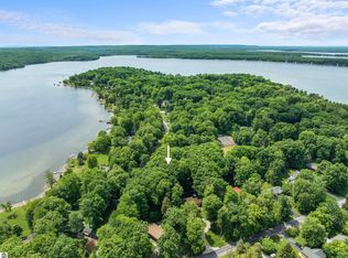 0 E Shore Dr, Grawn, MI 49637