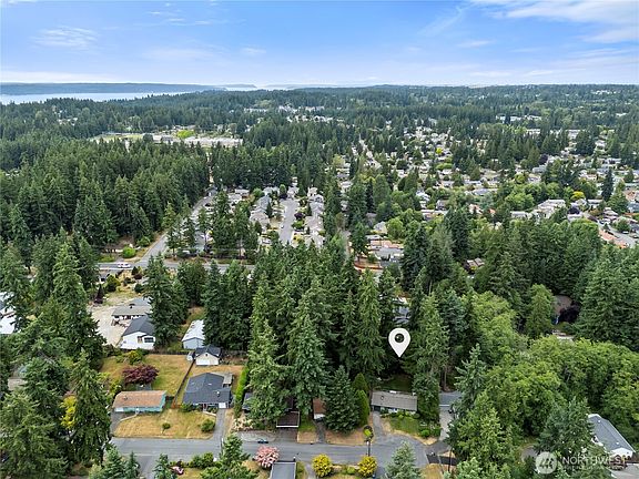 2nd image of 5611 178th Street SW