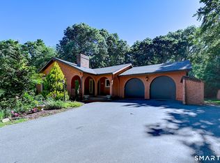 1387 New London Turnpike, Glastonbury, CT 06033