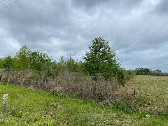 3rd image of 6476 Highway 133