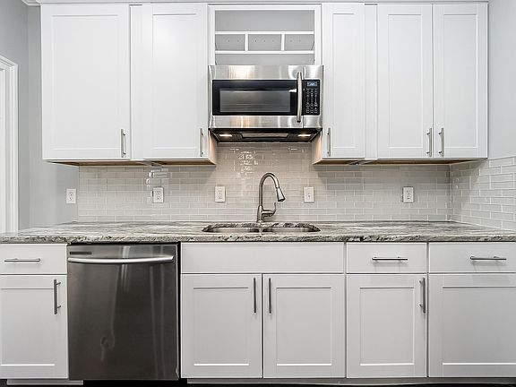 5th image of 784 Miller Ave