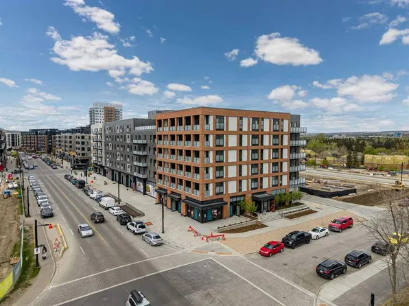 3107 E Warren St NW #316, Calgary, AB T3B 6N7