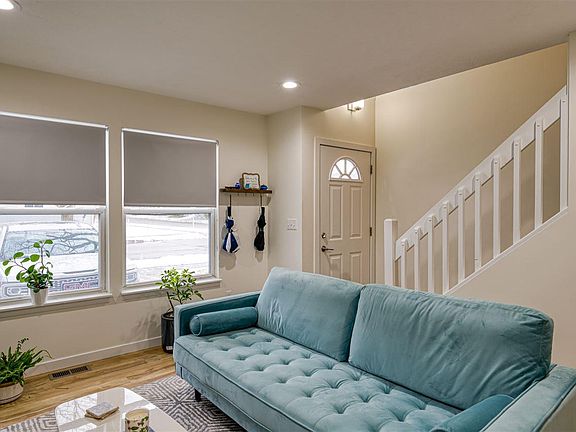 5th image of 430 W Sixteenth St #B