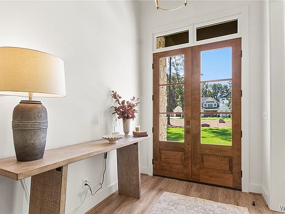 2nd image of 11917 Highpoint Cir