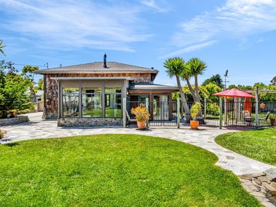 575 Dolores Ave, Half Moon Bay, CA, 94019