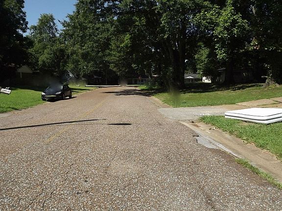 4th image of 1387 Brandywine Dr