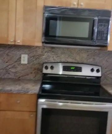 5th image of 9044 NW 28th Dr APT 305
