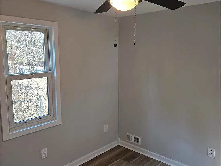 2268 Easton Rd — Photo 9