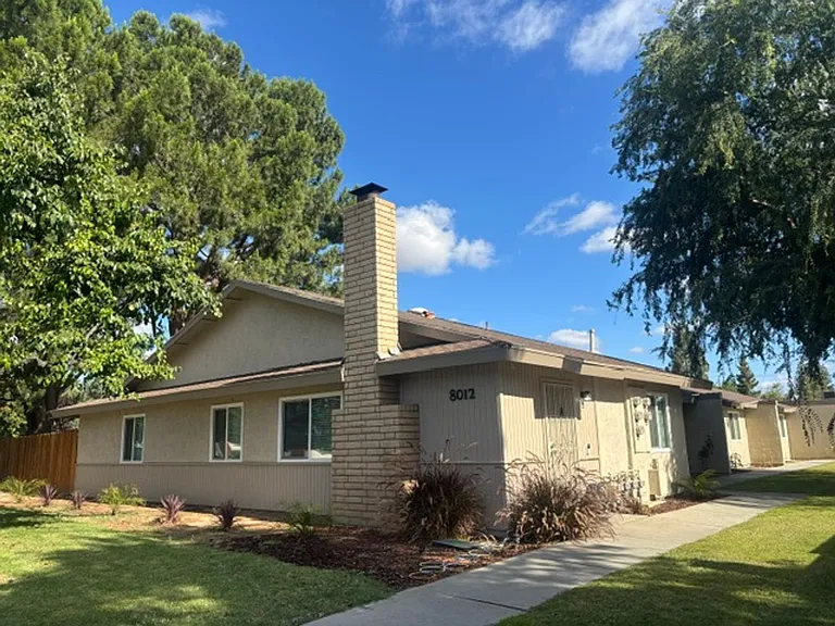 8012 N Laurelglen Blvd #C — Photo 1
