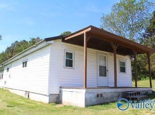 194 Granada Rd, Arab, AL 35016