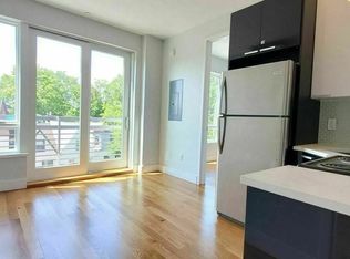 107 Vanderveer St APT 3C, Brooklyn, NY 11207