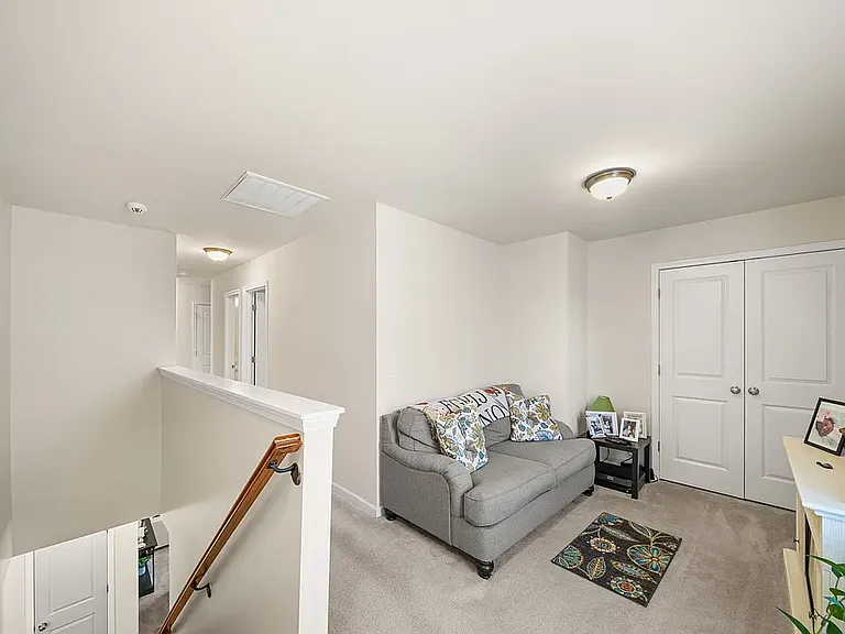 6514 Glenmoor Dr — Photo 11