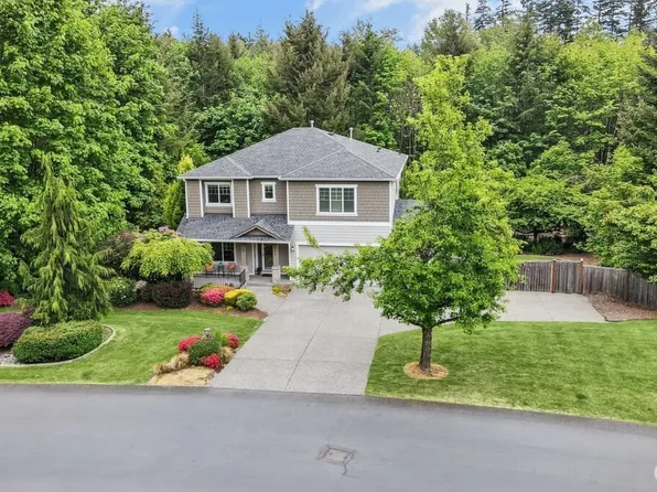 19017 5th Street E, Lake Tapps, WA 98391