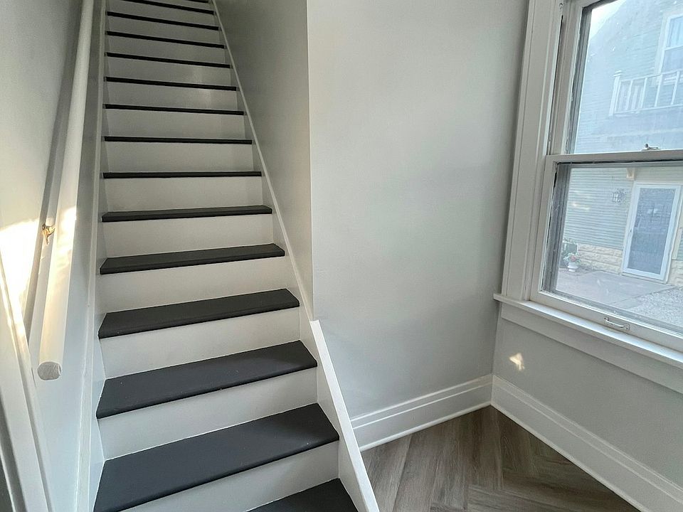 Welcoming entry foyer
