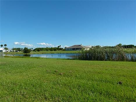 2nd image of 2406 SW 33rd Cir