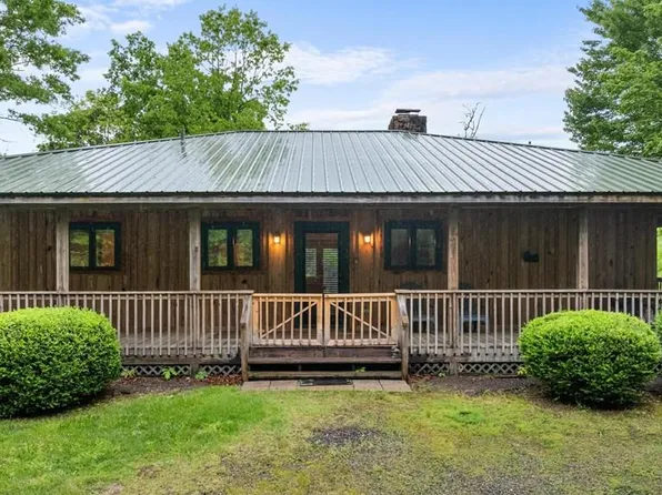 860/960 Robbins Rd, Franklin, NC 28734