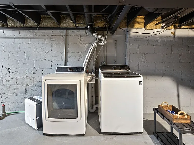 Laundry Room Cabinet