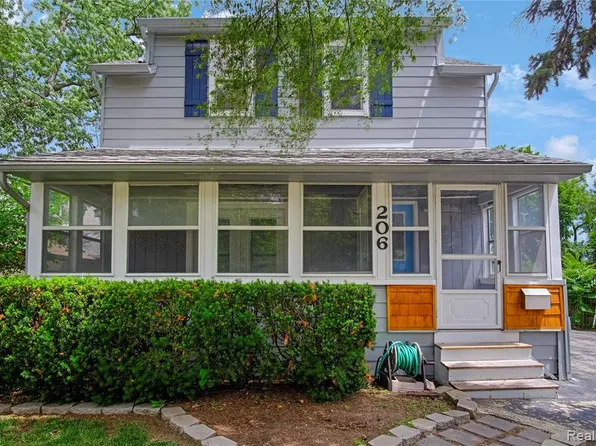 206 N Troy St, Royal Oak, MI 48067