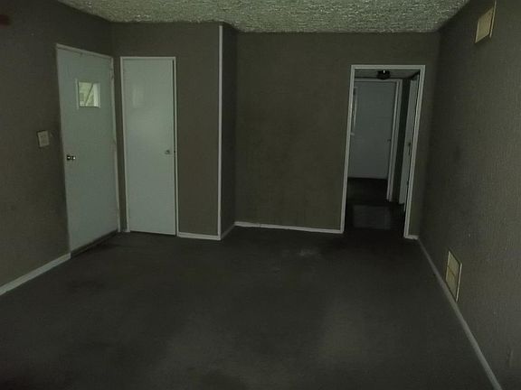 4th image of 2212 Martha Ave