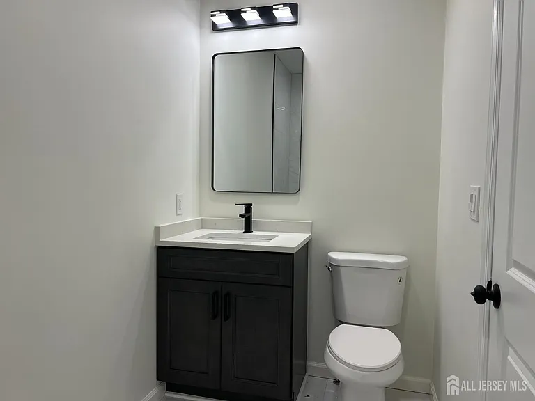 33 Obert St #1B — Photo 8