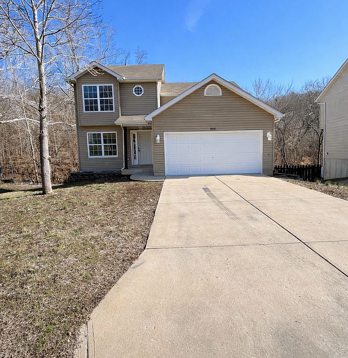 1st image of 3836 Country Club Dr