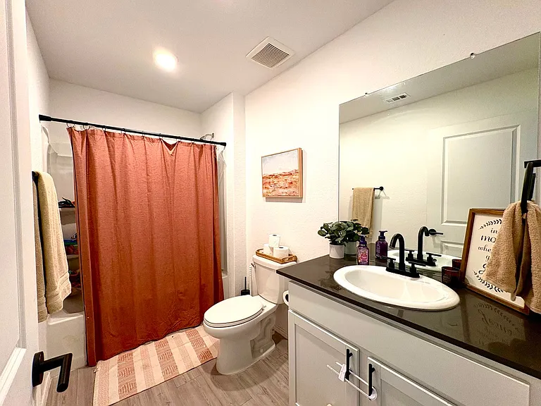 4011 Imogene Ivy — Photo 9