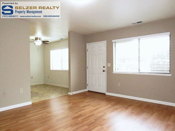 4th image of 901-907 Marlene St #901-2