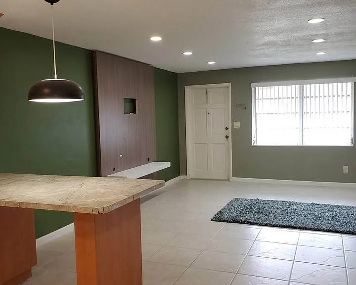 1881 SW 44th Ave #2 — Photo 9