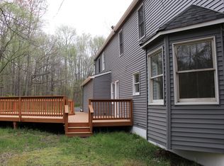 13 Beechwood Ln, Burlington, NJ 08016