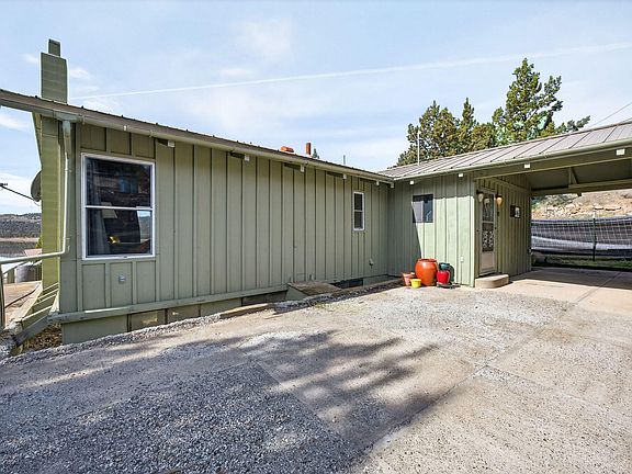 5th image of 19393 SE Park Ave