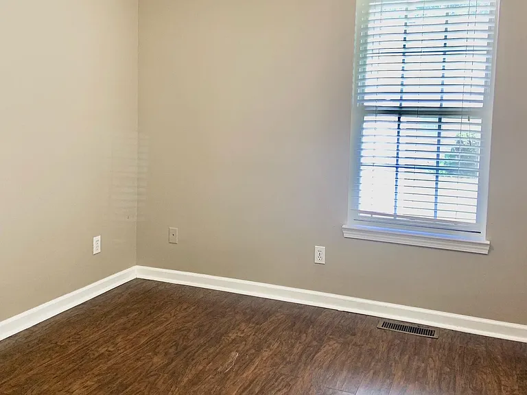 1721 Canton Ave #A — Photo 10