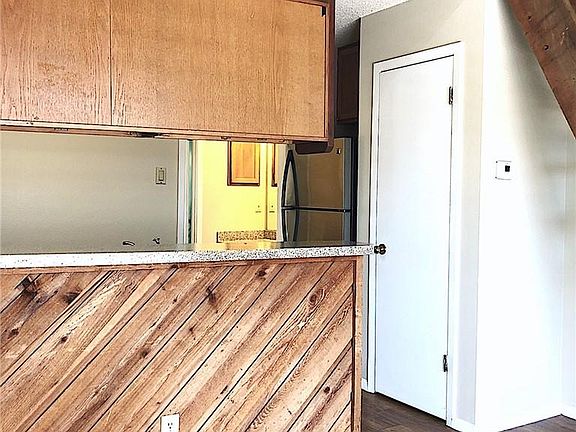 5th image of 2210 Pearl St APT 304