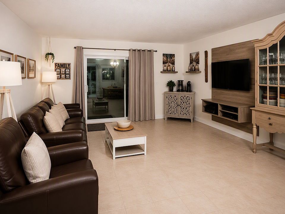 1st image of 206 S Ventura St APT D