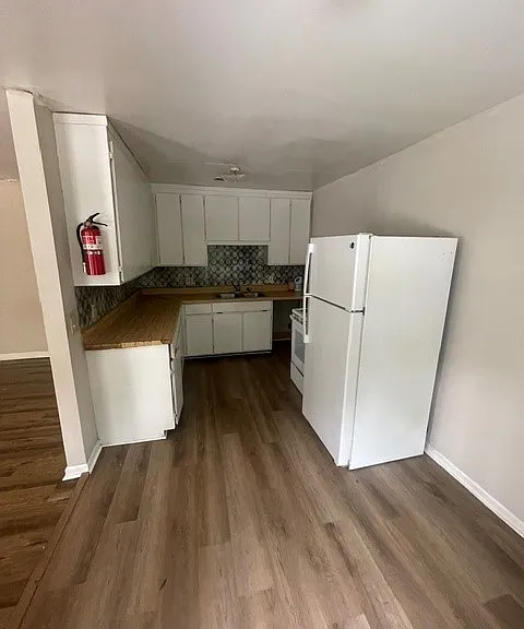 329 W Brookwood Ave #8 — Photo 2