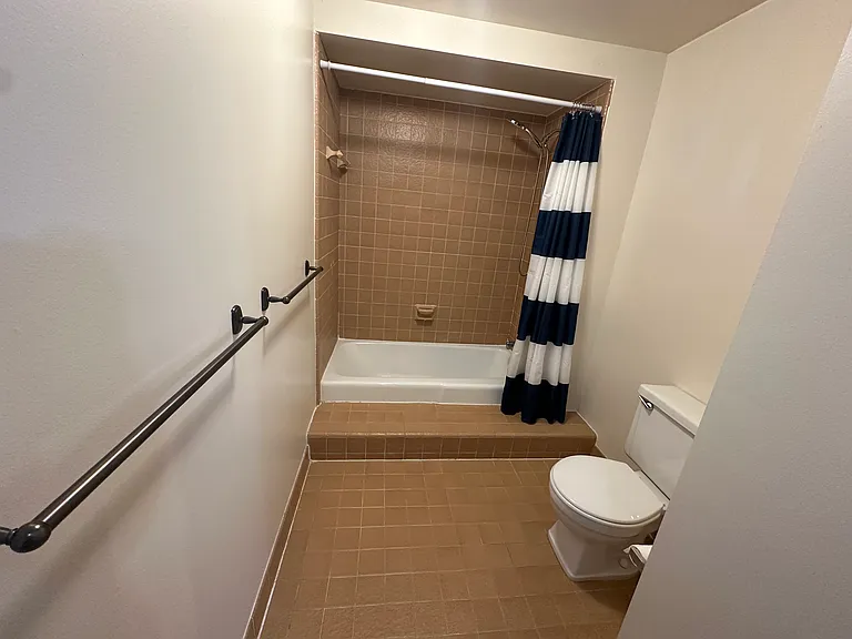 6473 Red Oak Dr — Photo 46