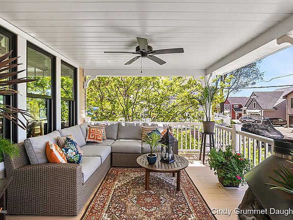 4th image of 4593 E Shore Dr