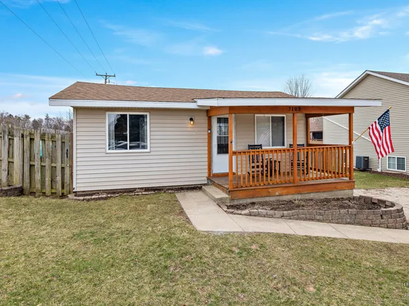 (undisclosed Address), Wonder Lake, IL 60097