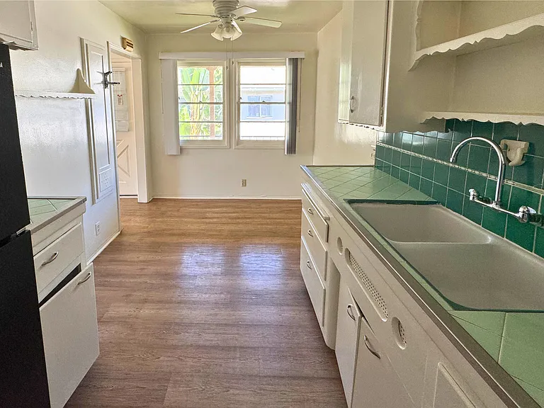 3821 Lockland Dr #5 — Photo 7