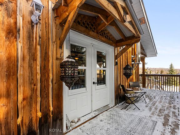 5th image of 105 Heins Rd