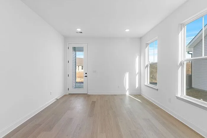 8973 James Creek Dr — Photo 15