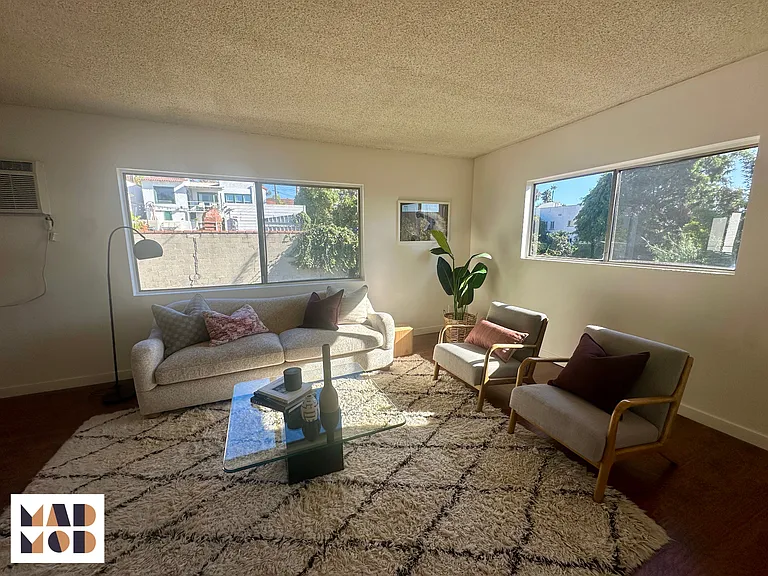 758 Hyperion Ave #3 — Photo 3