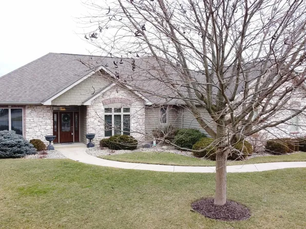 15302 Candlestick Ct, Fort Wayne, IN 46814