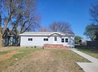 415 Arapahoe Ave, Grand Island, NE 68803