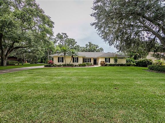 4th image of 1603 Regal Oak Dr